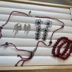 ネックレス　ピアス　ブレスレット　5点セット(9