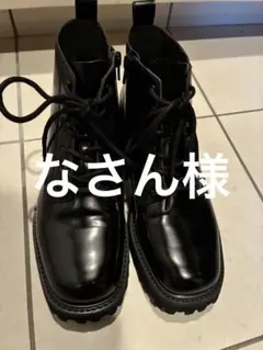 【一度のみ】CHARLES & KEITH ブラックレースアップブーツ