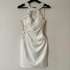 ホワイト タイトドレス レース装飾