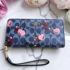 新品未使用】COACH コーチ 長財布 ネイビー チェリー CZ328 - メルカリ