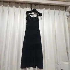ブラックニットノースリーブロングワンピース
