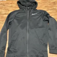 Nike DRI-FIT ブラックパーカー S