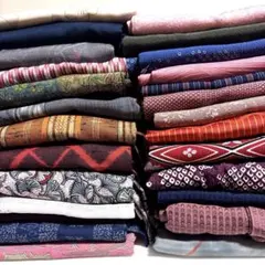 (56)送料込み　素材色々　反物15点　まとめて　リメイク　着物 楽天市場】【Prices down2】西陣 御召 正絹 反物 「ピンク 格子