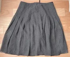 COMME CA ISM 黒と緑のドット フレアスカート