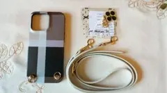 iPhone 13pro用ケース チェック柄 ストラップ付き