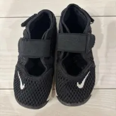 Nike ベビーサンダル ブラック エアリフト