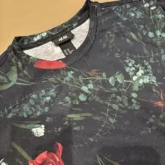 H&M 花柄メンズティシャツのサムネイル