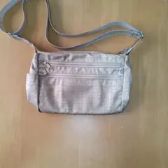【ヤマト屋】ベージュ ショルダーバッグのサムネイル