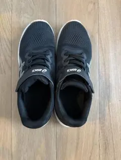 ASICS レーザービーム 23.0cm