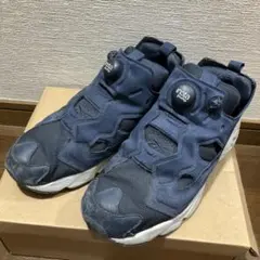 リーボック インスタポンプ フューリー ネイビー　25.5