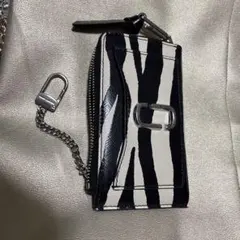 ゼブラ柄 ジッパー式カード入れキーホルダー