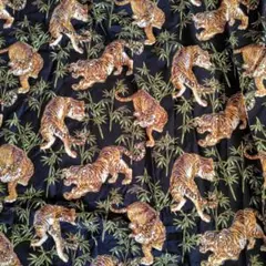 おばあちゃんのHandmade鯉口シャツ（虎柄）