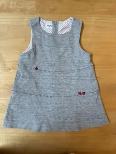 familiar ワンピース 80 りんご 刺繍 グレー