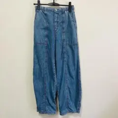 GU コクーンジョガープルオンパンツ