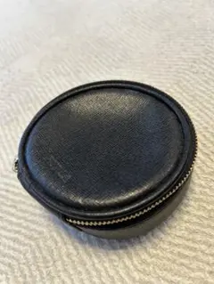 FURLA/ブラック円形ポーチ