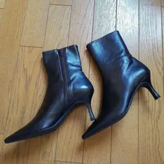 【新品】 黒 DIANA ショートブーツ