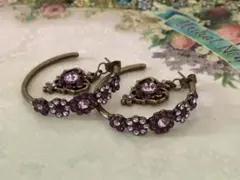 ミハエルネグリン フラワーフープピアス&キャッチ　２点セット