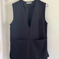 黒 Vネック ベスト ポケット付き