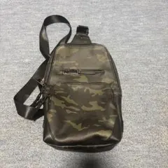 TAKEO KIKUCHI カモフラ柄 ボディバッグ ショルダーバッグ - メルカリ 