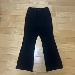 GU フレアパンツ　ストレッチ