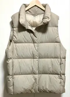 UNIQLO ユニクロ パウダーソフト ダウンベスト 3XL ベージュ