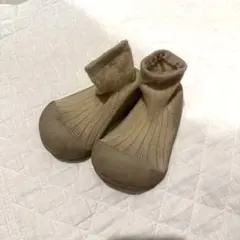 アティパスベビーシューズ トレーニングシューズ ベージュ