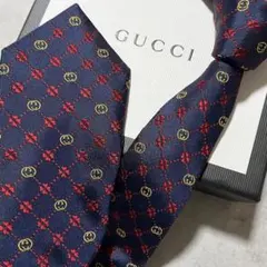 美品　GUCCI グッチ　ネクタイ　ビジネス シルク100% ネイビー　蜂　紺