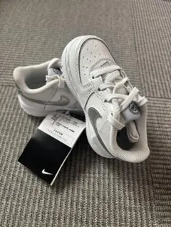 【新品】Nike Force 1 Low SE TD FJ3488-100のサムネイル