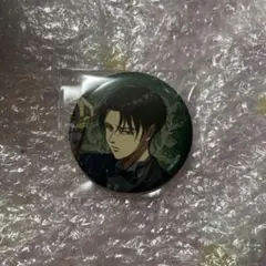 進撃の巨人 リヴァイ 缶バッジ HUB コラボ