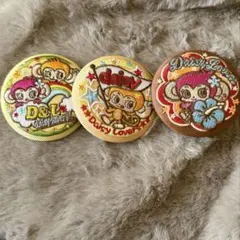 ナルミヤキャラクターズ　刺繍缶バッジビスケット