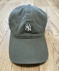 NEW ERA 9TWENTY ニューヨーク・ヤンキース カーキグリーンキャップ