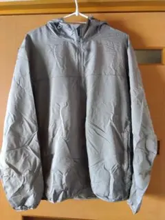 UNIQLO グレー ナイロンジャケット XL　ポケッタブルパーカー　メンズ