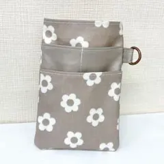 【人気】ラミネート生地☆ナースポケット☆オーガナイザー☆花柄♪モカ