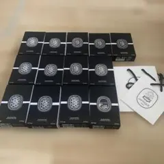 Diptyque限定コフレ: フルールドゥポー/オルフェオン/ポーチ付きサンプル Diptyque限定コフレ: フルールドゥポー/オルフェオン/ポーチ付き