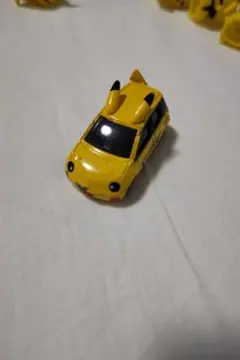トミカ ポケモン ピカチュウ ミニカーのサムネイル