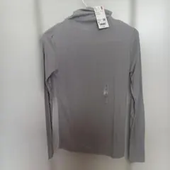 新品　UNIQLO シアージャージータートルネックTシャツ　長袖 S