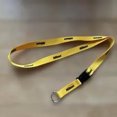 Nikon ネックストラップ イエロー ロゴ入りのサムネイル