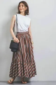 UNITED ARROWS　ストライプティアードマキシスカート