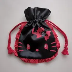 新品・未使用　USJ ハロウィン　ハローキティ 巾着袋 ブラック
