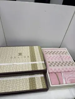 未使用　CELINE(セリーヌ)フラットシーツ2P&タオルケット