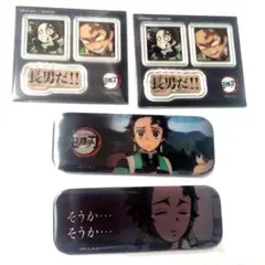 ufotableダイニング　お楽しみくじ　炭治郎　アクリルステッカー　缶バッジ