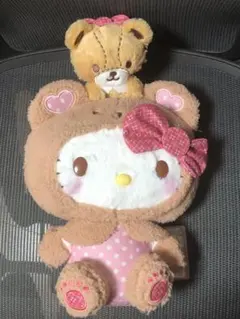 【未使用品】 ハローキティ　いちご新聞645号コラボレーション　ペアぬいぐるみ