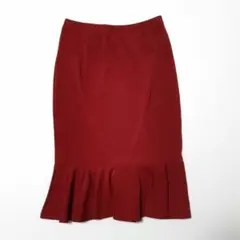 未使用品　裾フリル スカート 赤系色 スカート　ウエストゴム　総丈59cm