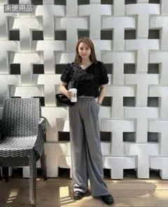 MOCOA’S♡ブラックトップス