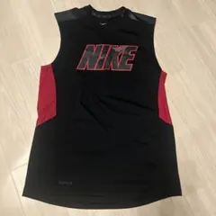 Nike DRI-FIT ノースリーブタンクトップ Sサイズ