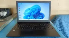 ノートパソコンTOSHIBA 第六世代Core i3 SSD128G メモリ8Gのサムネイル