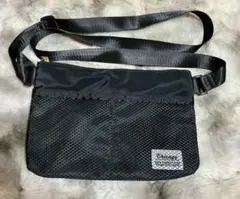 Item thumbnail for item 6468c965-454e-4e6e-b958-666411458a5b