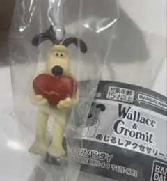 ウォレスとグルミット めじるしアクセサリー グルミット ハート　ガチャガチャ