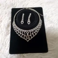 社交ダンス　結婚式　エレガント　クリスタルネックレス　ピアスセット　ヴィンテージ