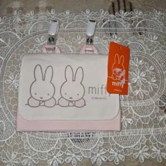 Item thumbnail for item 66dd7a6b-f60a-4a5a-939a-546824d8eceb